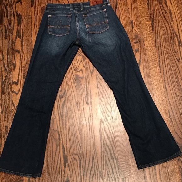 Sold! 🍒Lucky Brand Jeans Sofia Boot Cut- Final Price - Picture 4 of 5